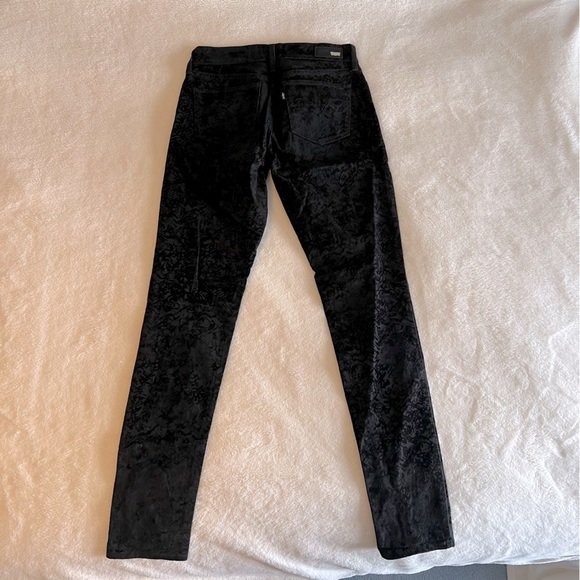 Levi’s Black Print Jeans 🖤 - Picture 4 of 7